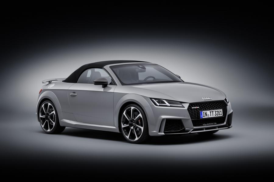  Audi TT RS Roadster (8S) 2016 года  (WW) (фото 39 из 57)